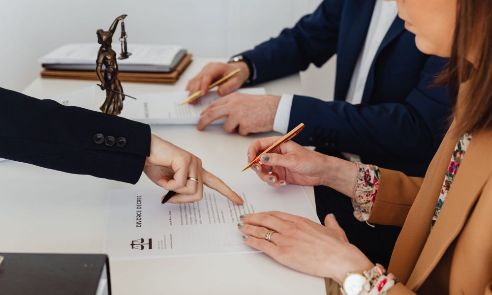 divorce papers rejected in Abu Dhabi